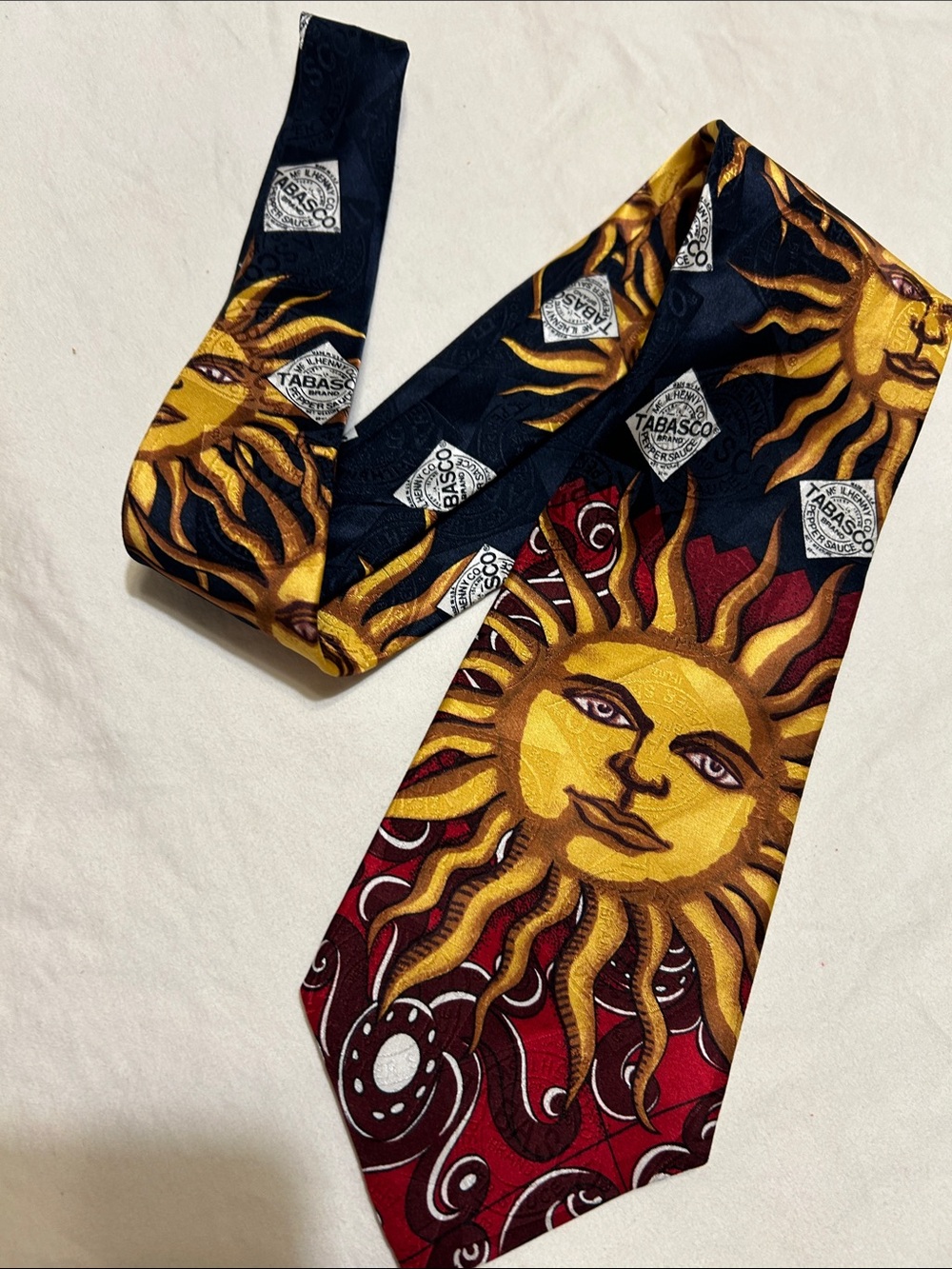 Tabasco Sunburst Tie in Gold, Red & Navy